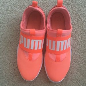 Puma Dare Peach Slip On Womens Running Trainers